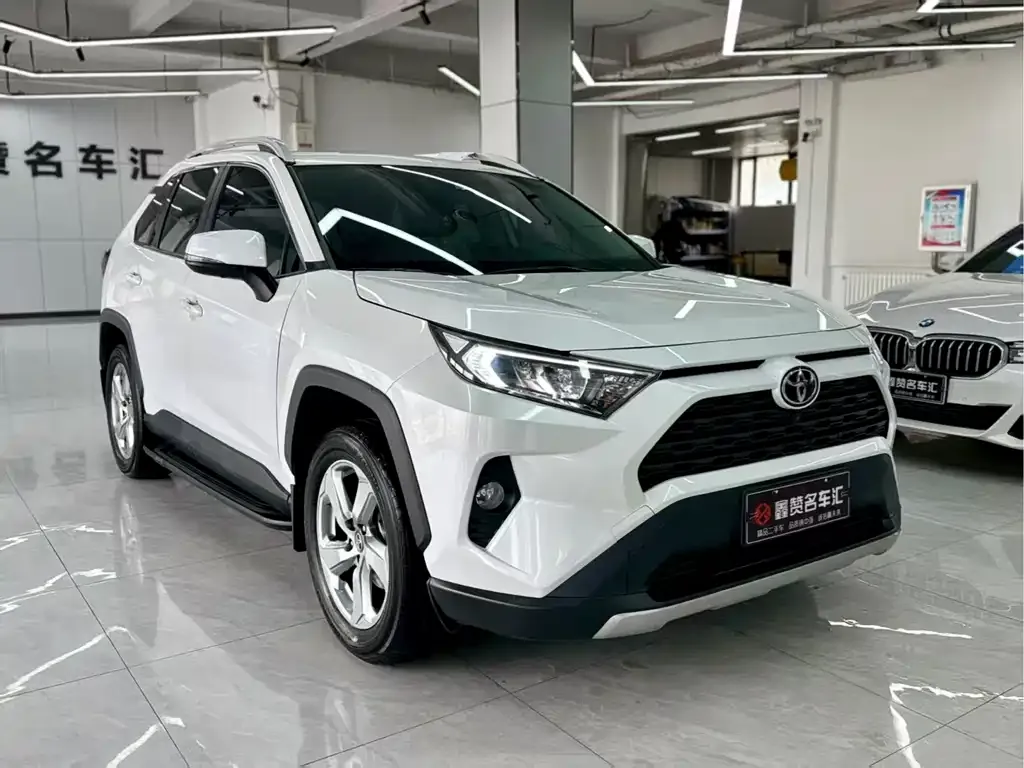 Toyota RAV4 2021 из CN, фото 7
