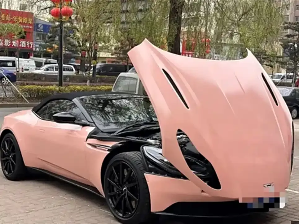 Aston Martin DB11 2021 из CN, фото 3