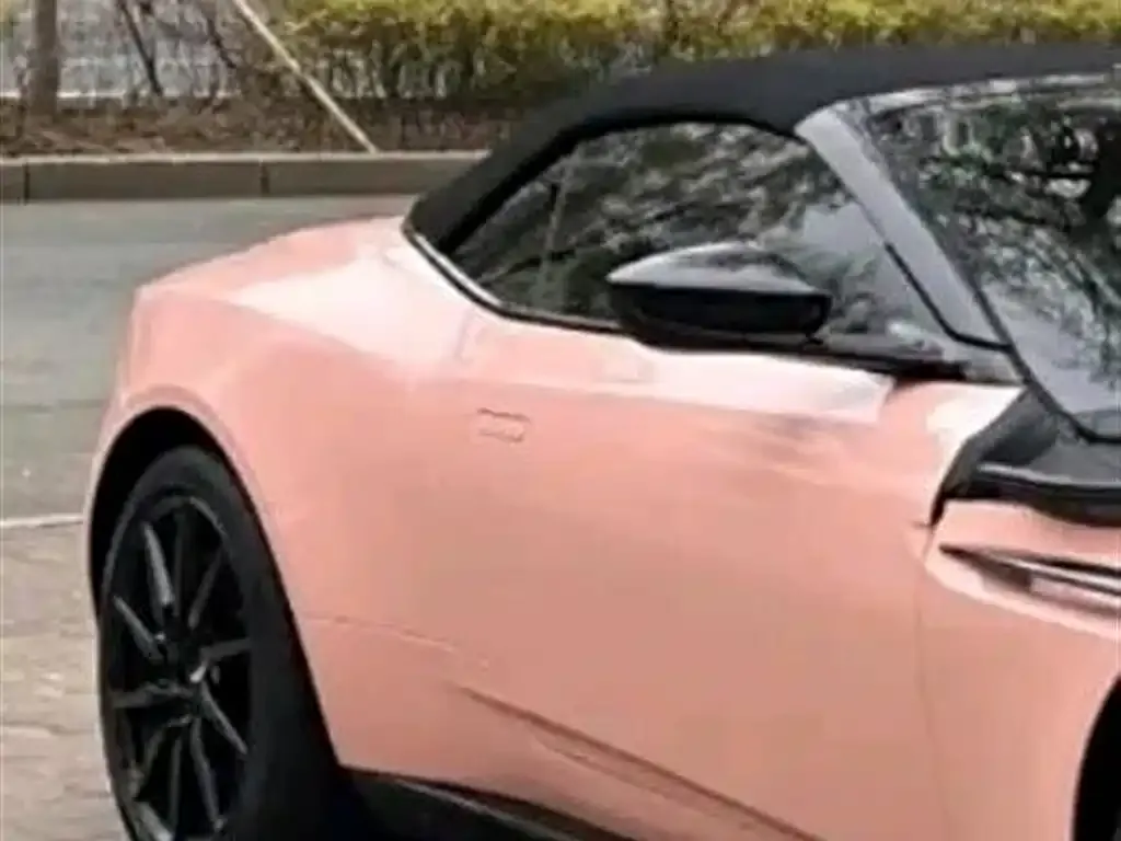 Aston Martin DB11 2021 из CN, фото 2