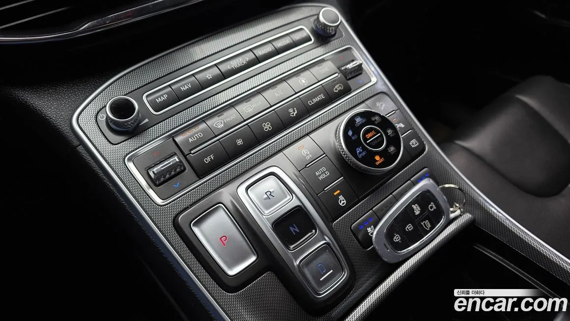 Hyundai Santafe 2022 из KR, фото 8