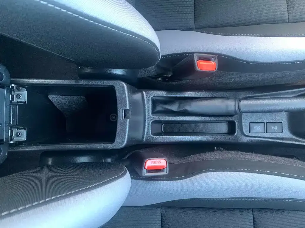 Toyota Yaris L 2022 из CN, фото 8