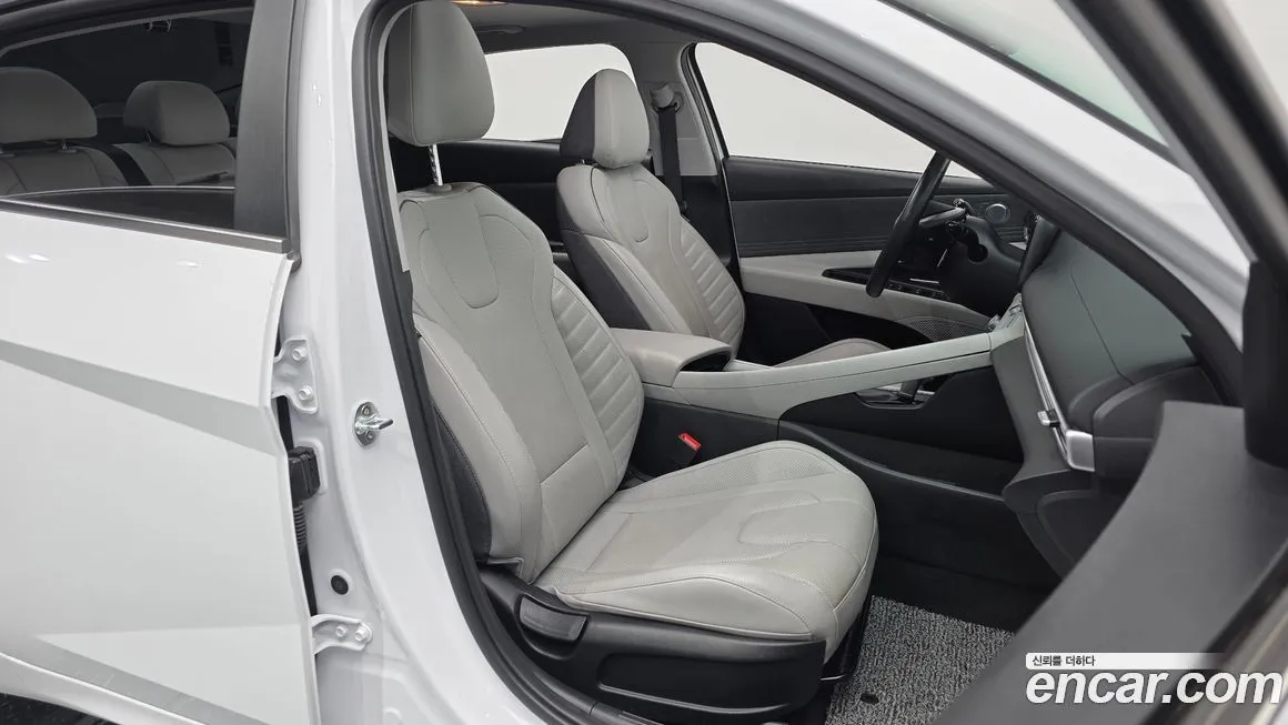 Hyundai AVANTE 2021 из KR, фото 6