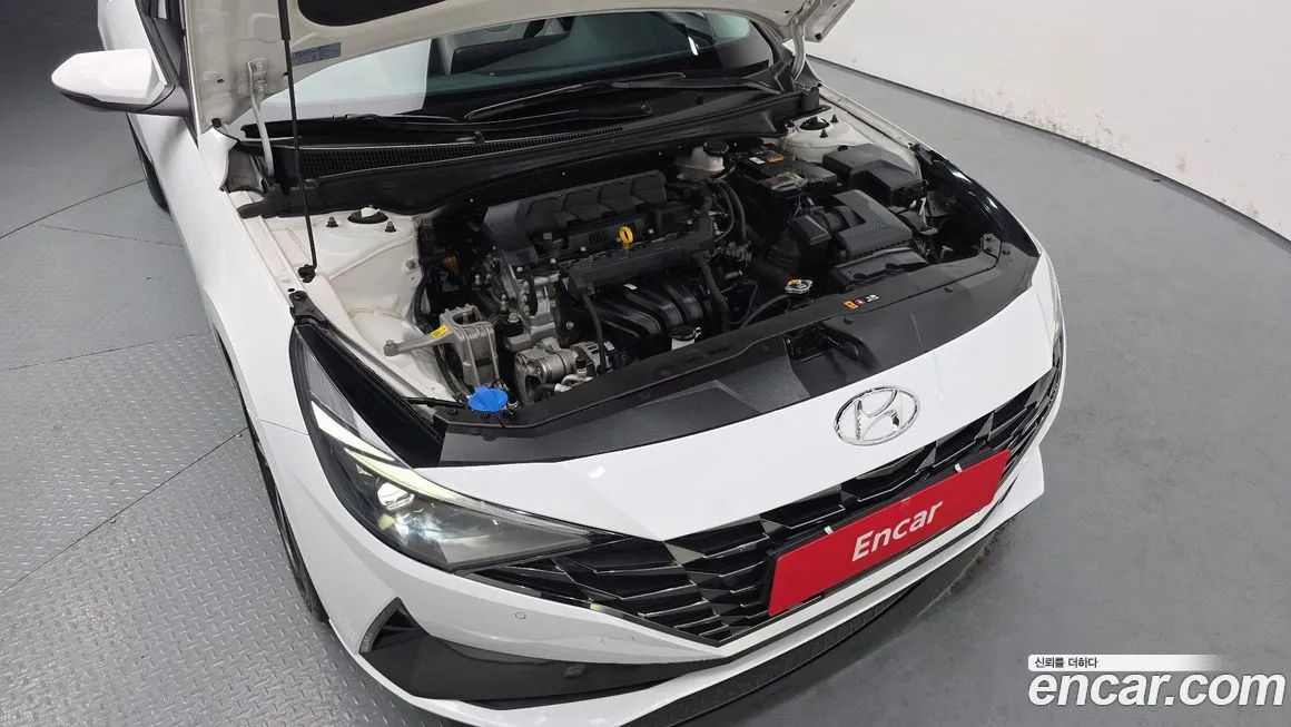 Hyundai AVANTE 2021 из KR, фото 4