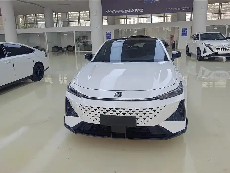 Changan UNI-V 2024 из CN, фото 7