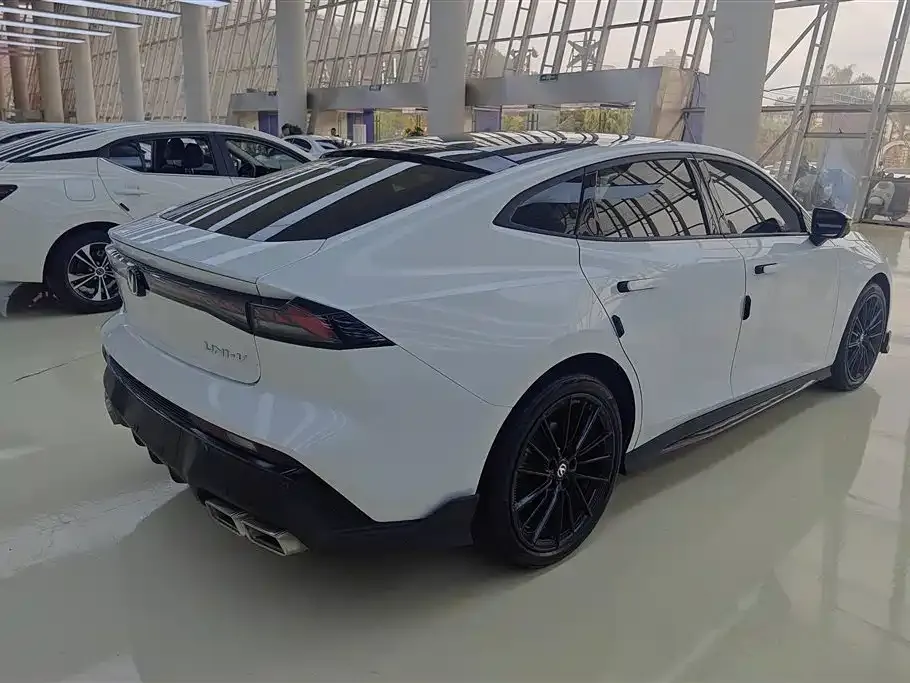 Changan UNI-V 2024 из CN, фото 10