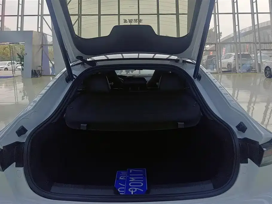 Changan UNI-V 2024 из CN, фото 8