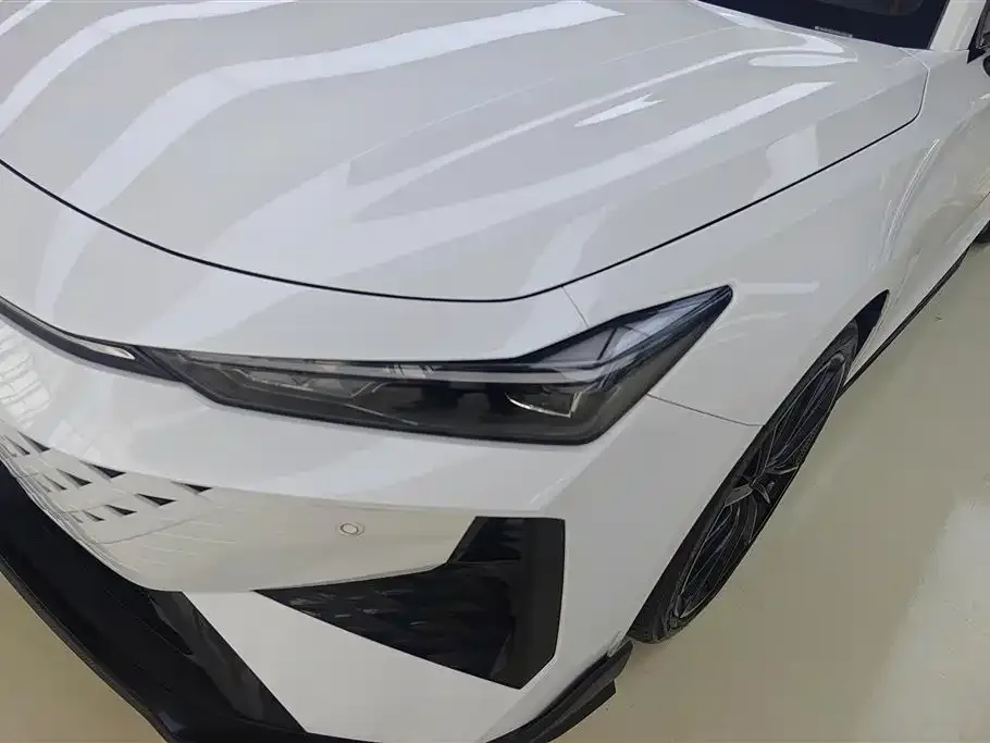 Changan UNI-V 2024 из CN, фото 4
