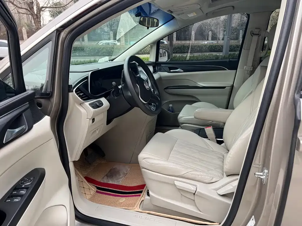 Buick GL8 2024 из CN, фото 5