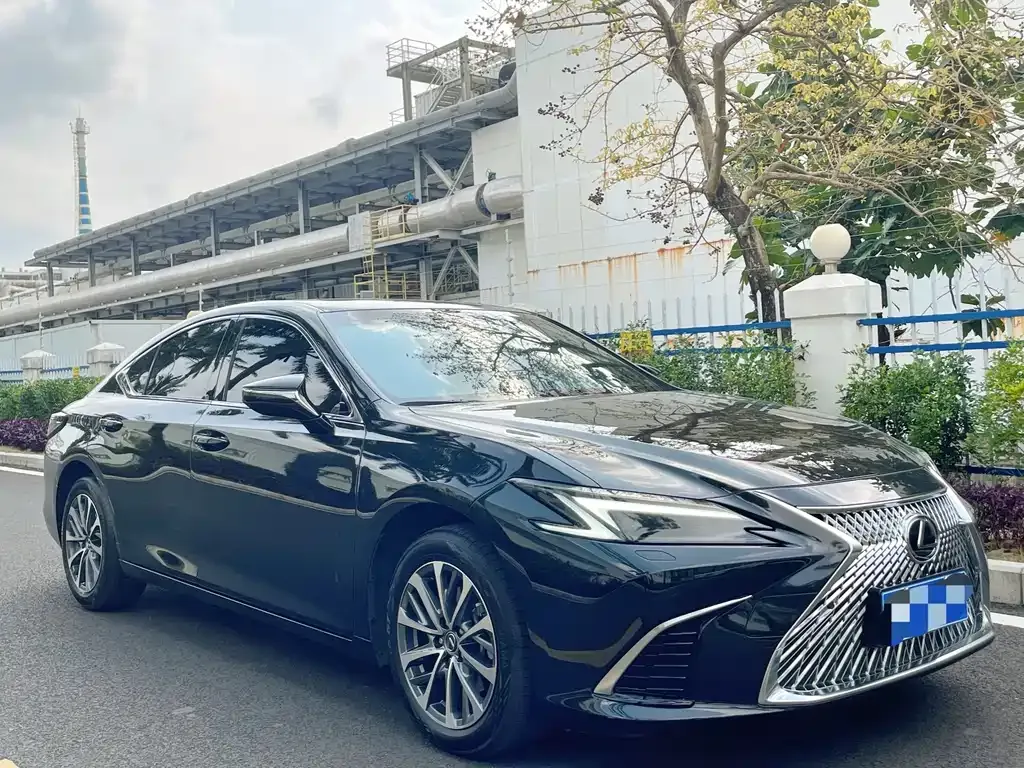 Lexus ES 2025 из CN, фото 9