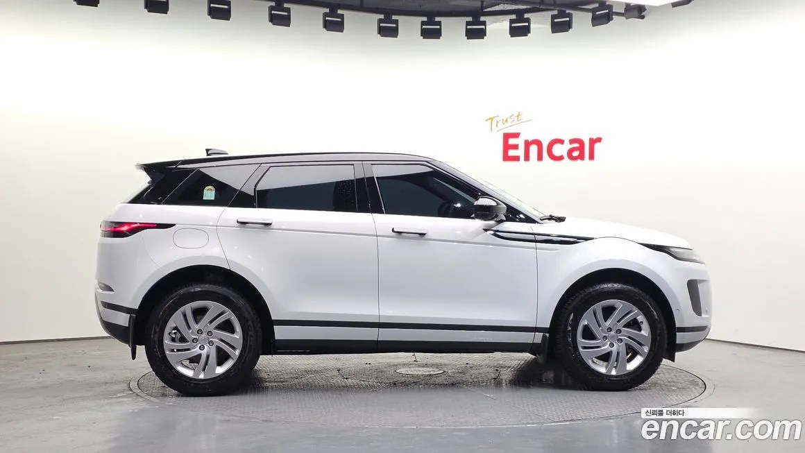 Land Rover Range Rover Evoque — фото 9