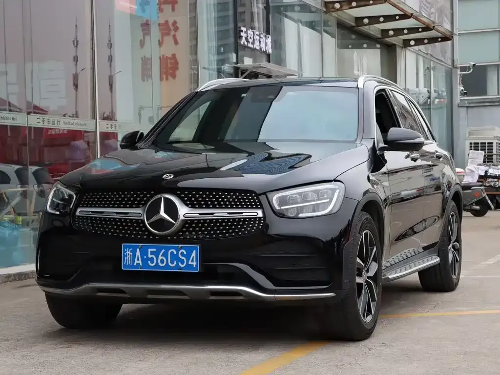 Mercedes-Benz GLC — фото 1