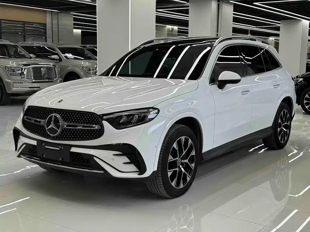 Mercedes-Benz GLC — фото 1