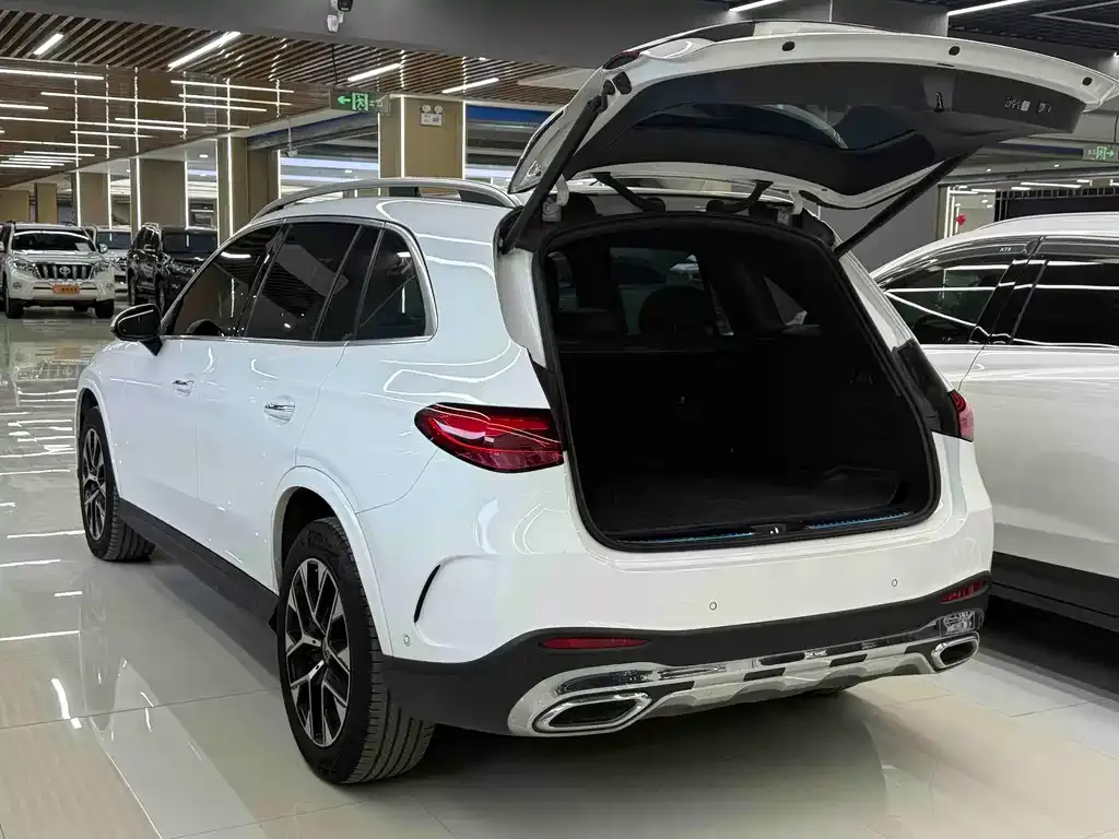 Mercedes-Benz GLC — фото 2