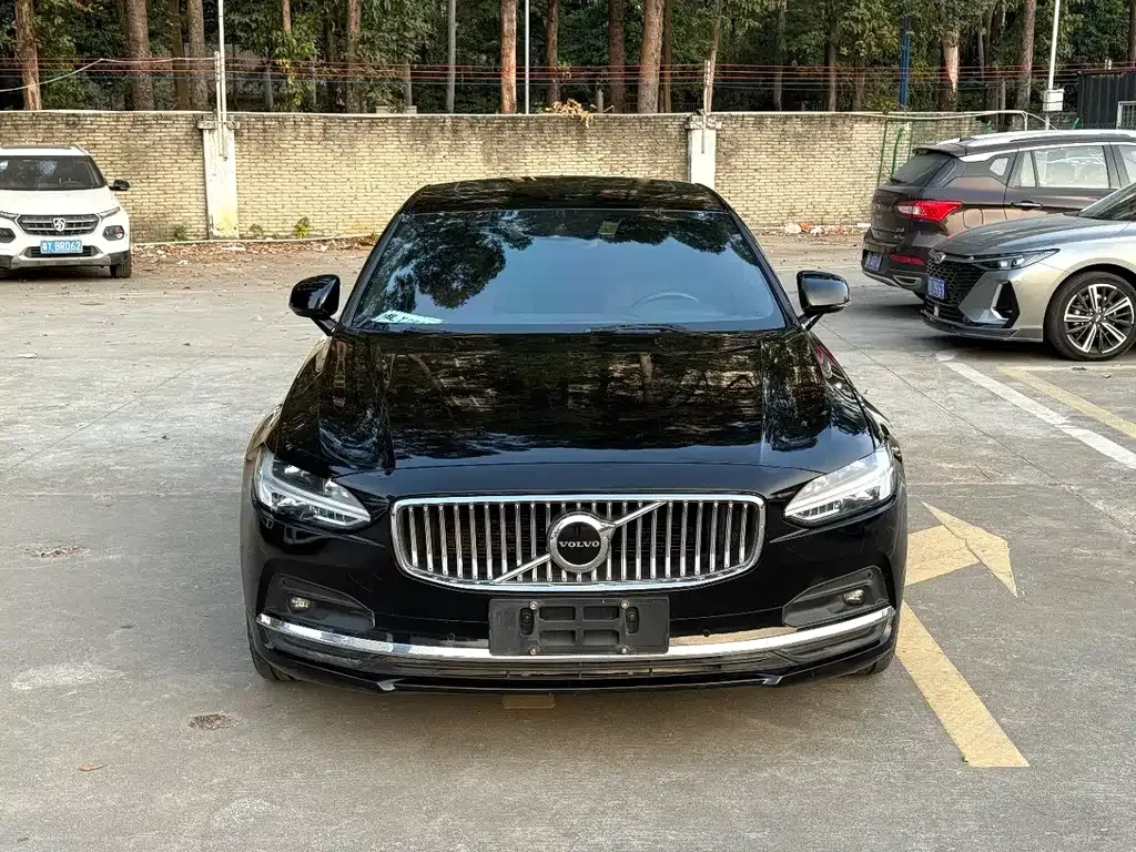 Volvo S90 — фото 7