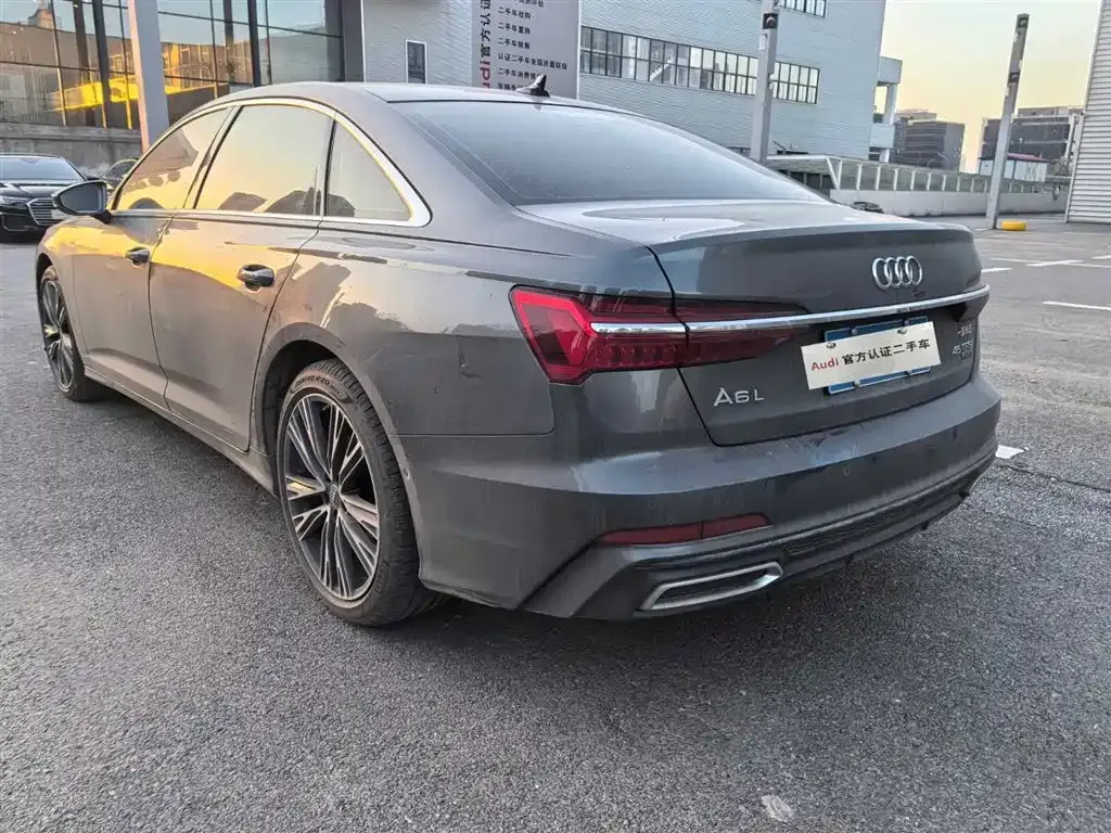 Audi A6L — фото 4