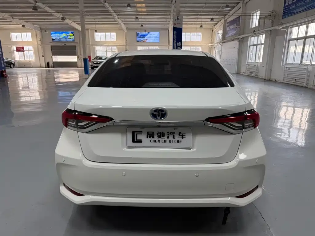 Toyota Corolla 2023 из CN, фото 5