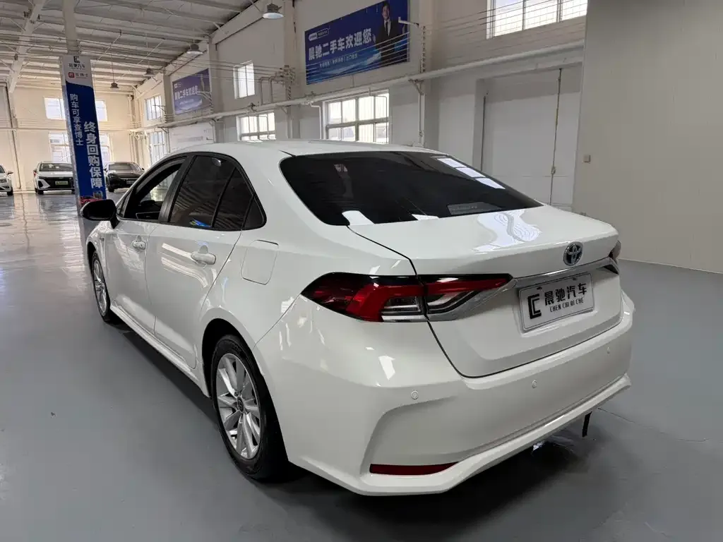 Toyota Corolla 2023 из CN, фото 6