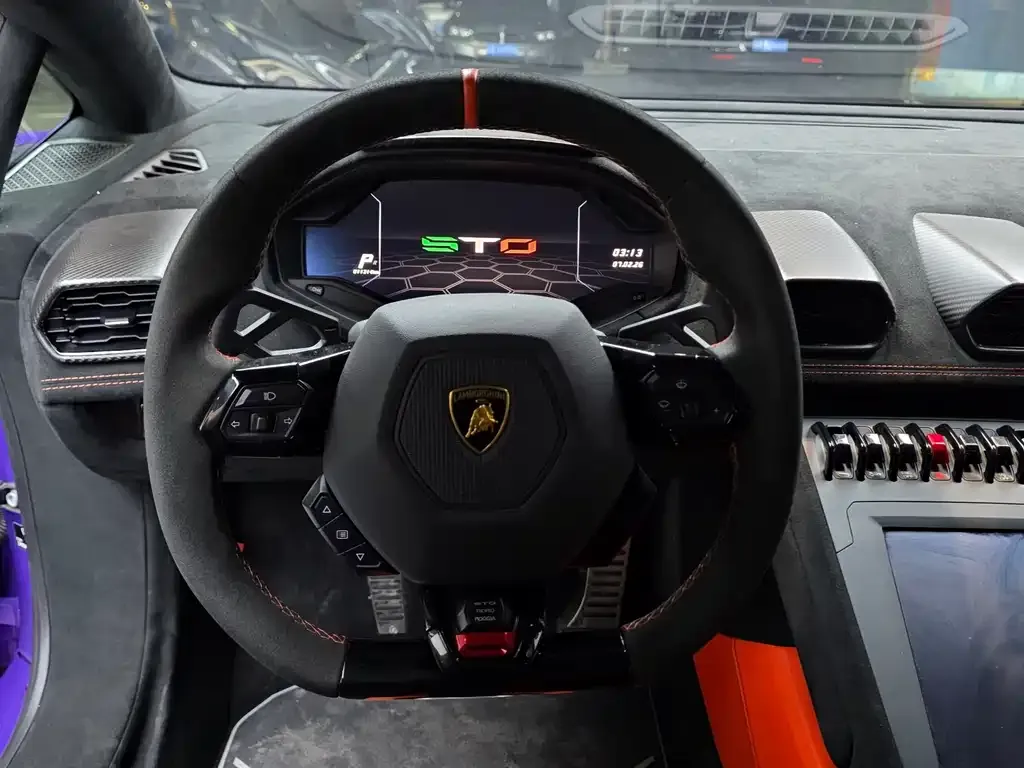 Lamborghini Huracan — фото 5