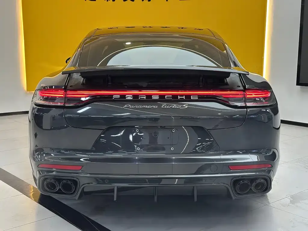 Porsche Panamera — фото 10