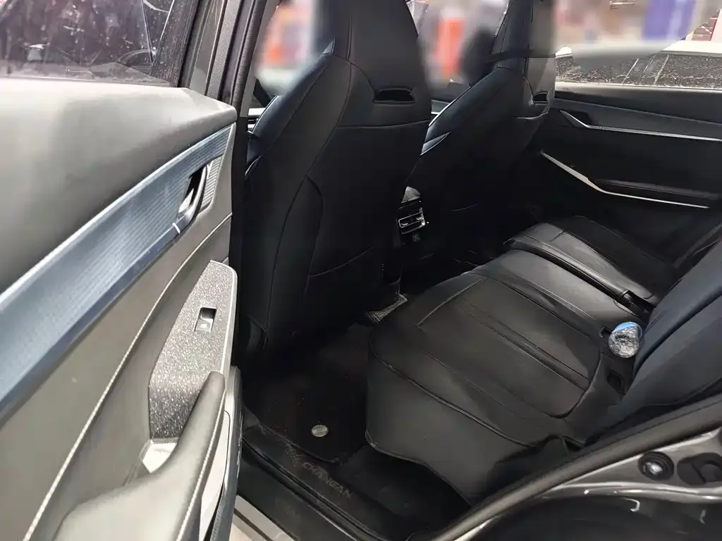 Changan CS75PLUS — фото 10