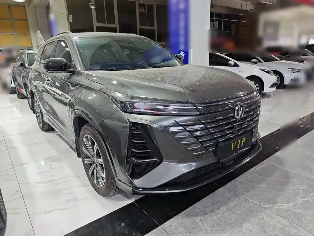Changan CS75PLUS — фото 4