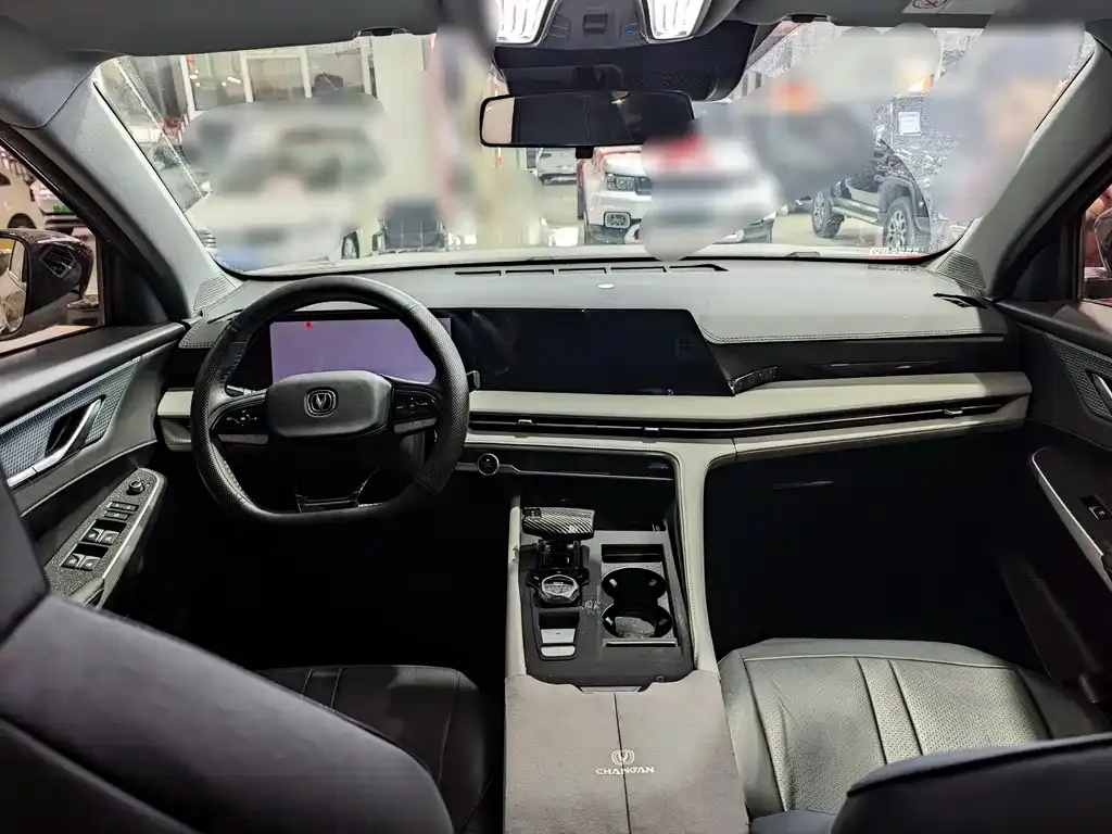 Changan CS75PLUS — фото 3