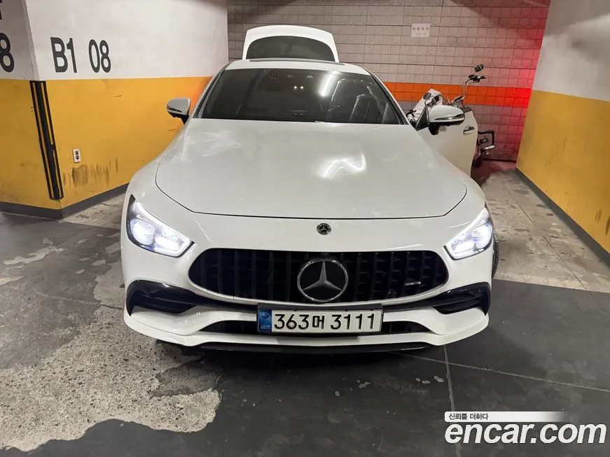 Mercedes-Benz AMG GT — фото 1