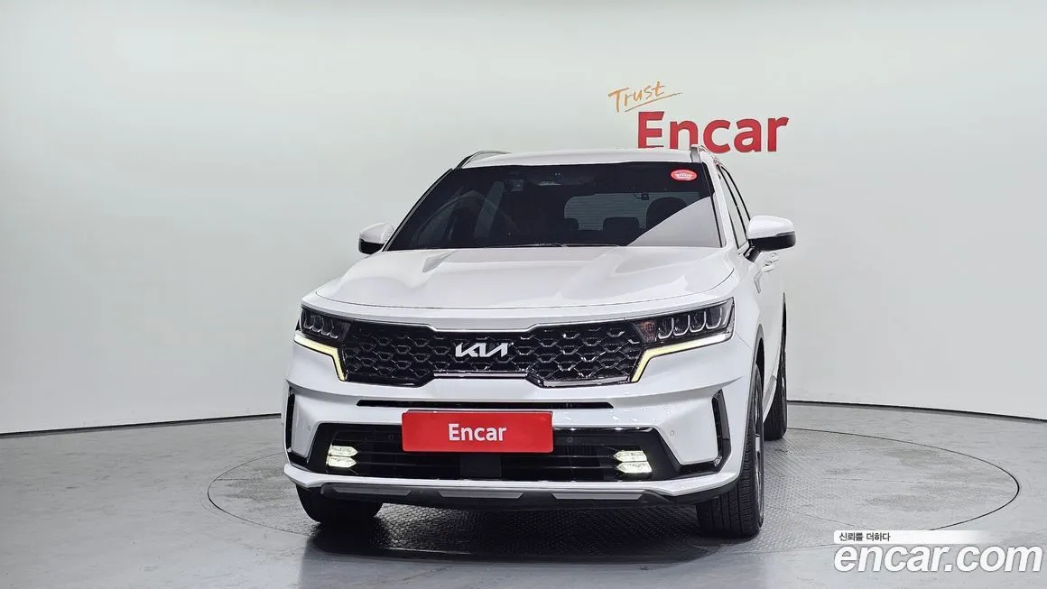 Kia Sorento — фото 7