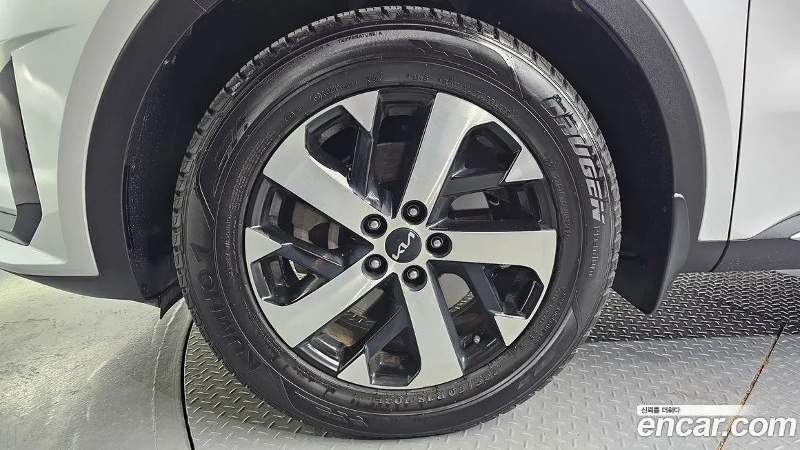 Kia Sorento — фото 8