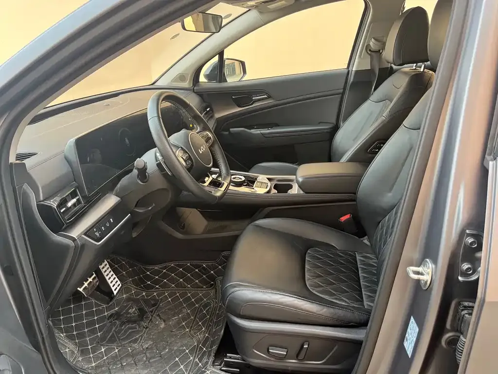 Kia Sportage — фото 7