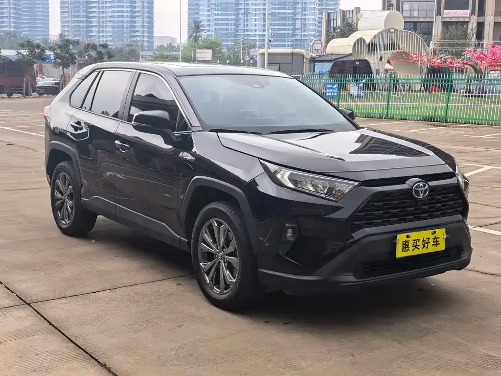 Toyota RAV4 2024 из CN, фото 4