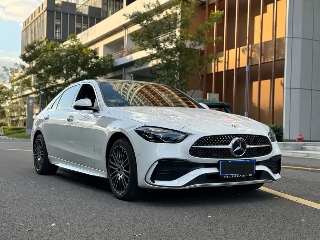 Mercedes-Benz C-Class — фото 4