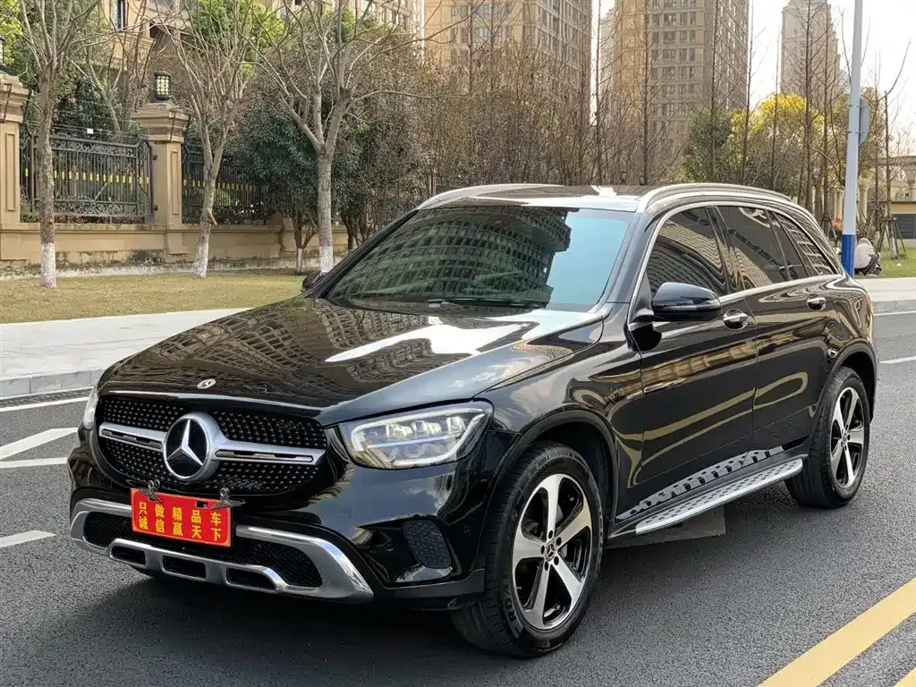 Mercedes-Benz GLC — фото 1