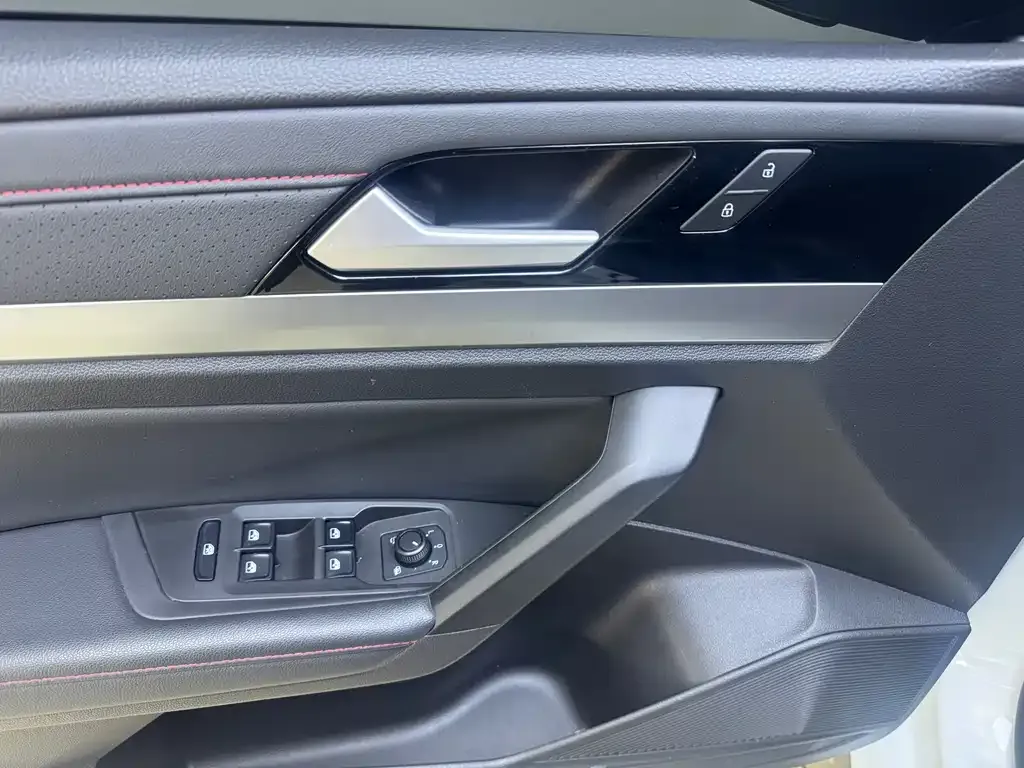 Volkswagen Lavida 2022 из CN, фото 10