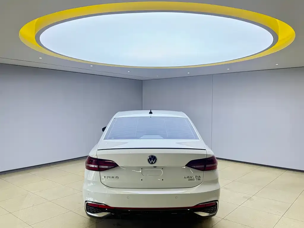 Volkswagen Lavida 2022 из CN, фото 3