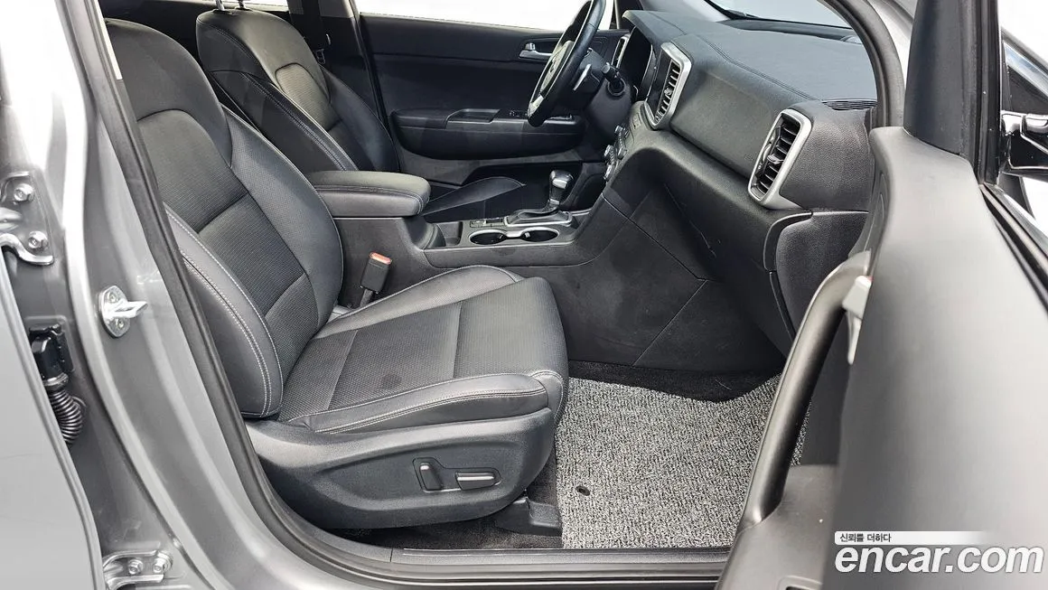 Kia Sportage — фото 9