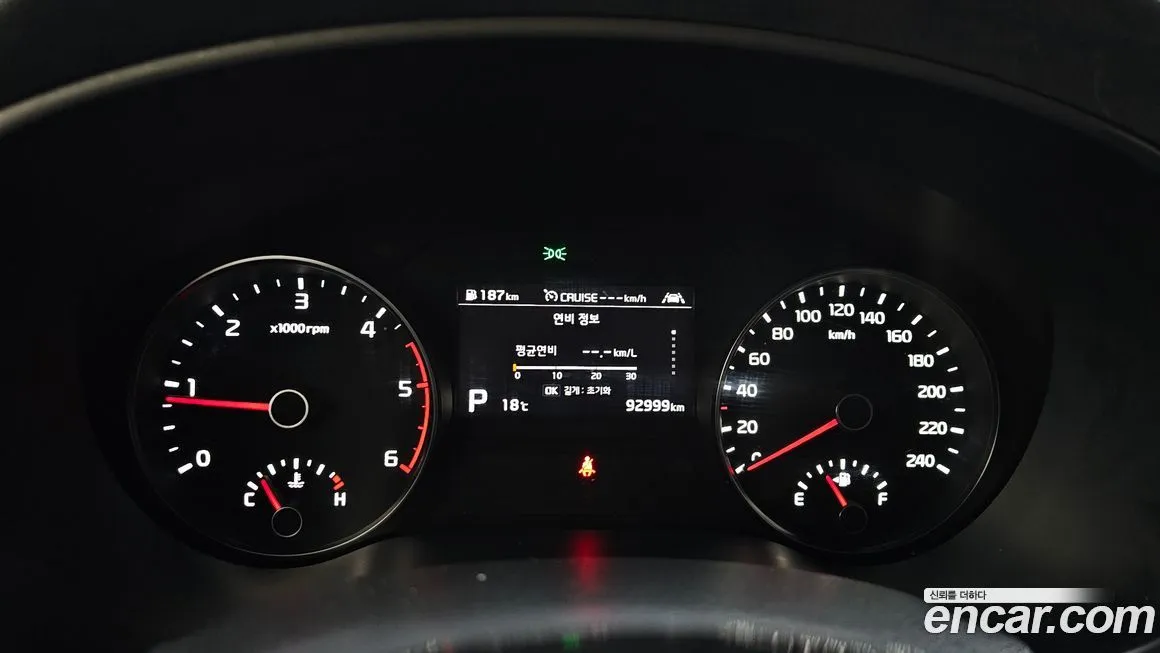 Kia Sportage — фото 6