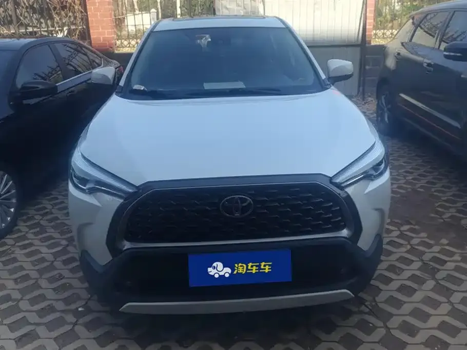 Toyota Corolla Cross — фото 3