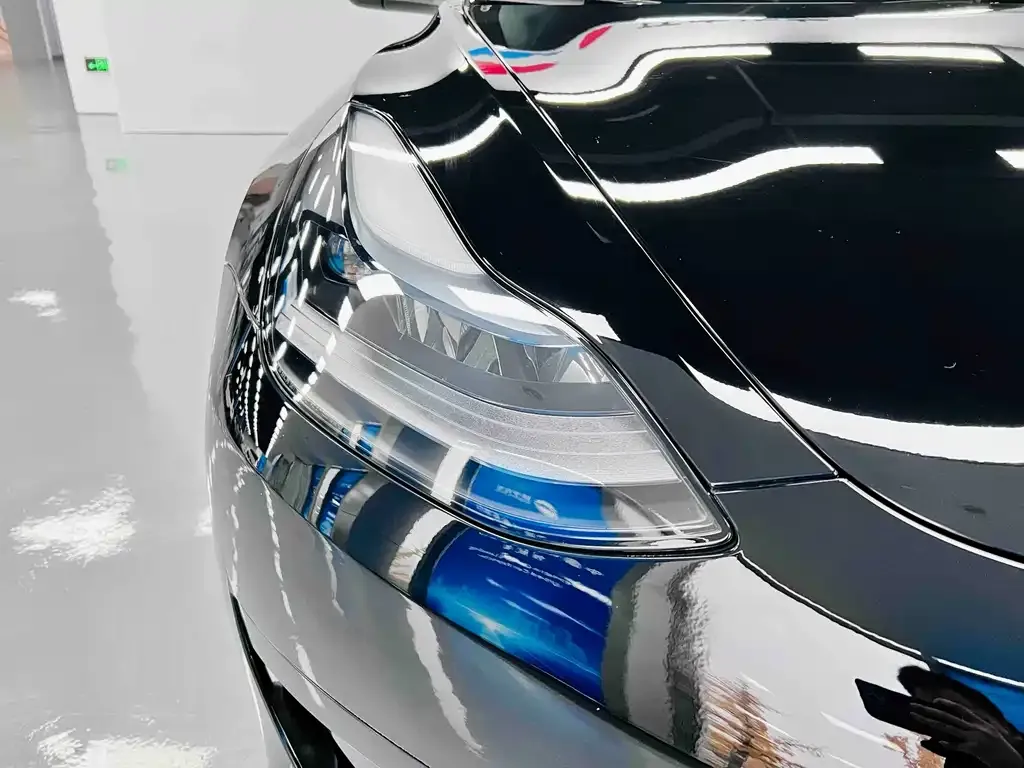 Tesla Model 3 — фото 3
