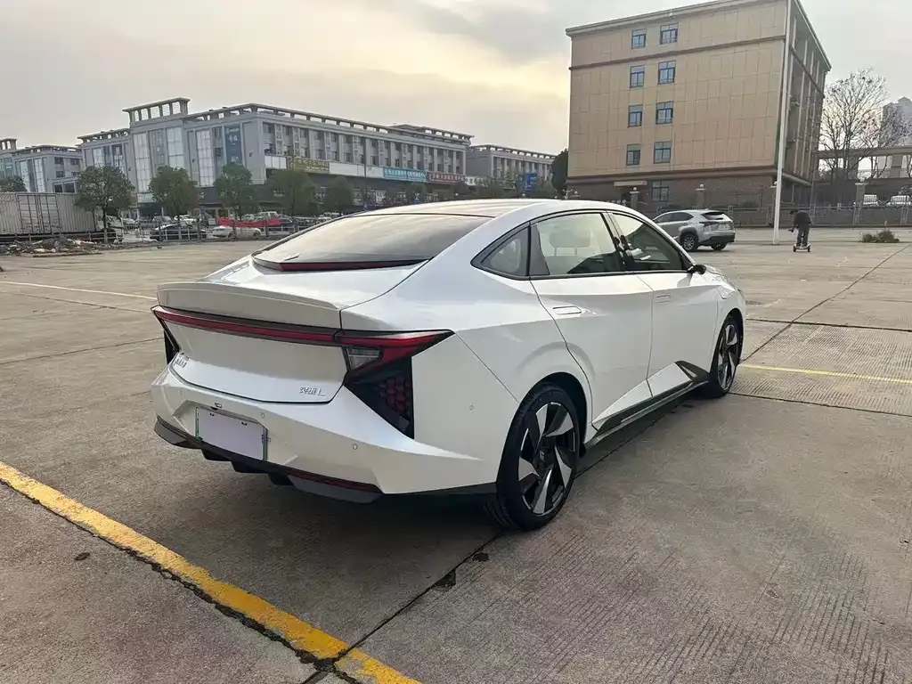 Lingxi Lingxi L 2024 из CN, фото 4