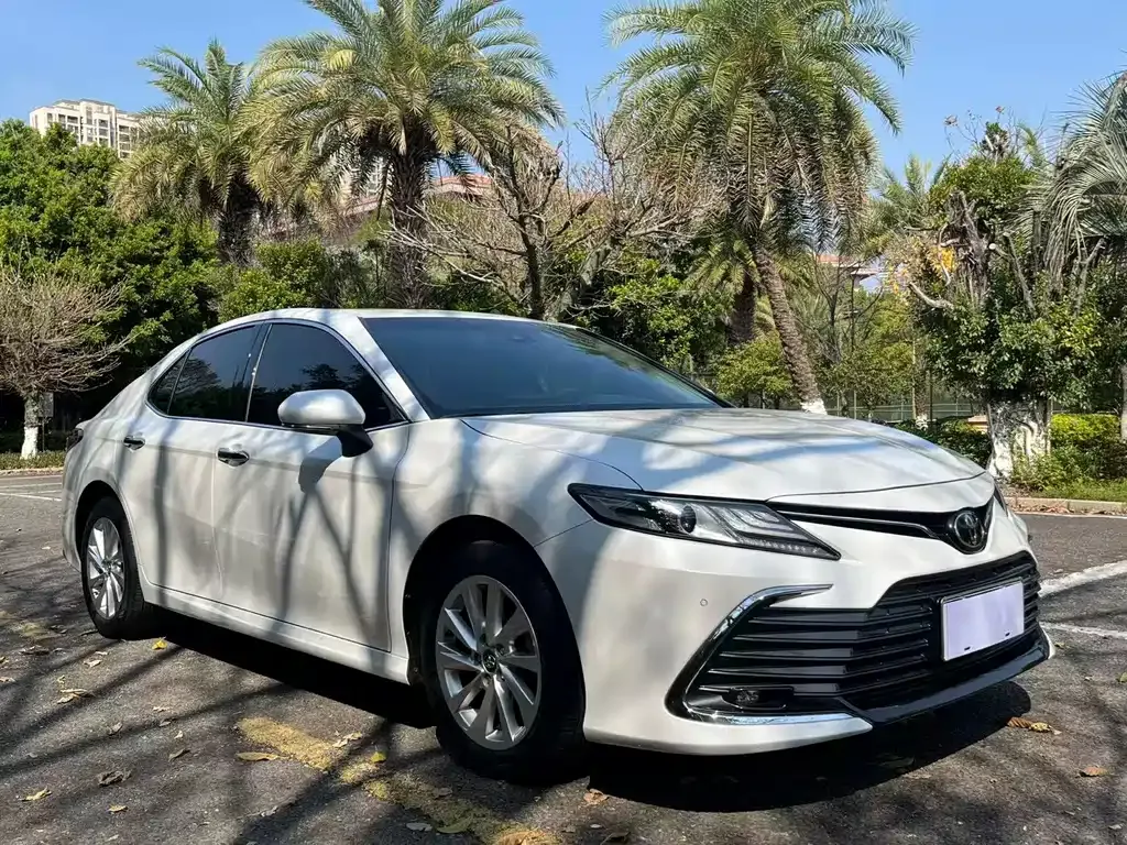 Toyota Camry 2023 из CN, фото 6