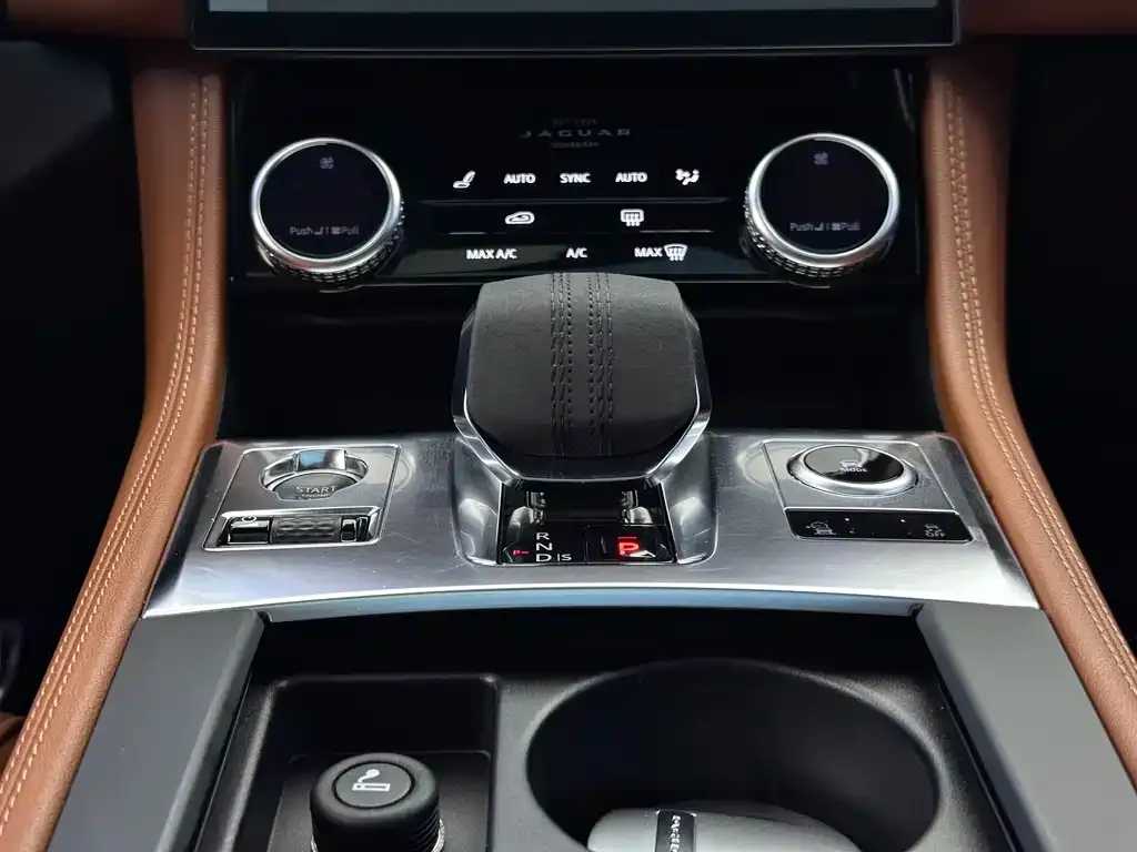 Jaguar F-PACE 2021 из CN, фото 7