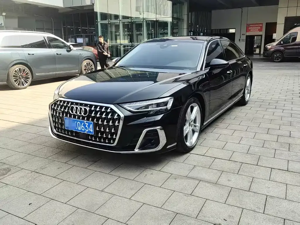 Audi A8 2023 из CN, фото 1
