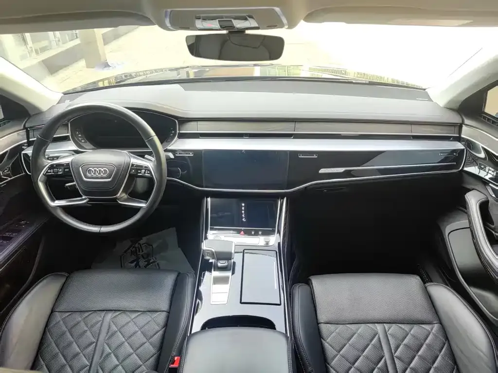 Audi A8 2023 из CN, фото 9