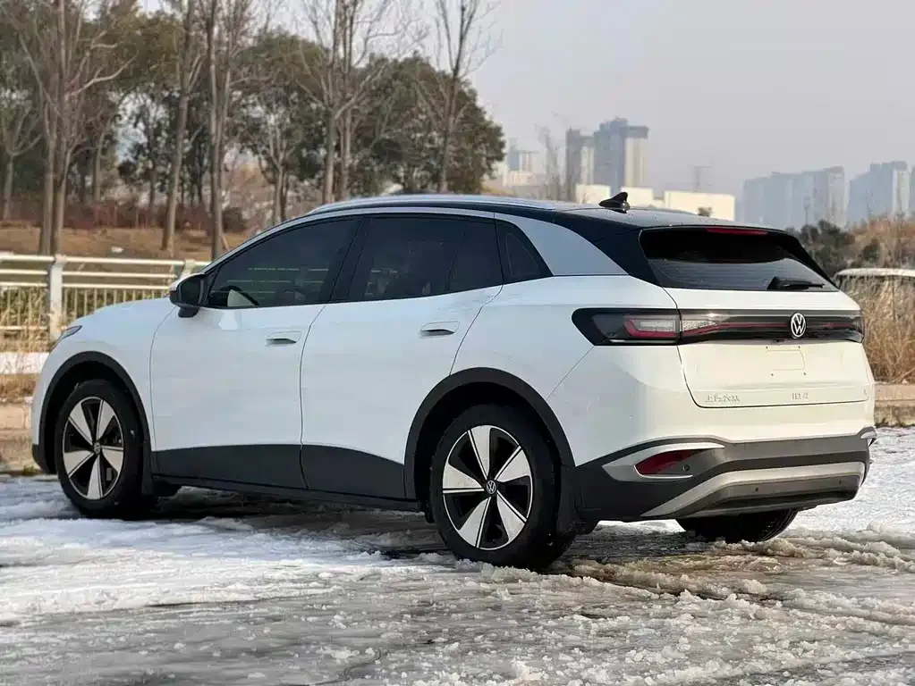 Volkswagen ID.4 X 2024 из CN, фото 8