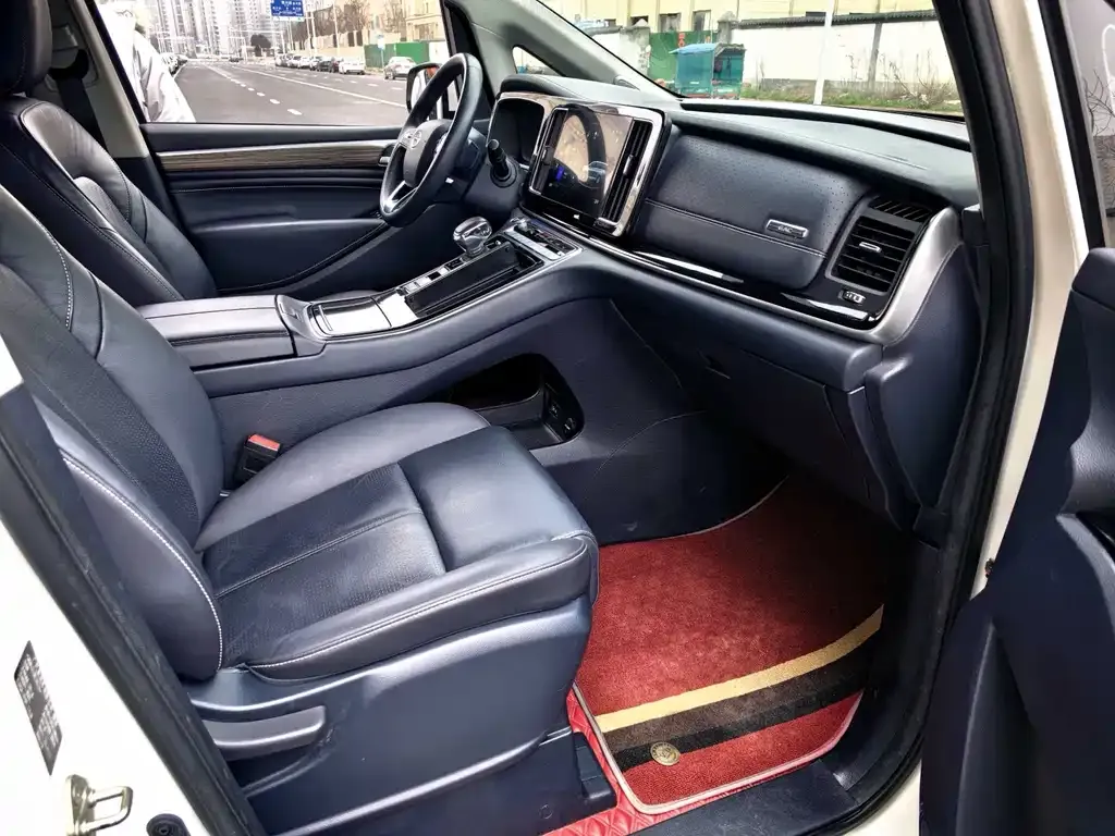 GAC Motor Trumpchi M8 — фото 5