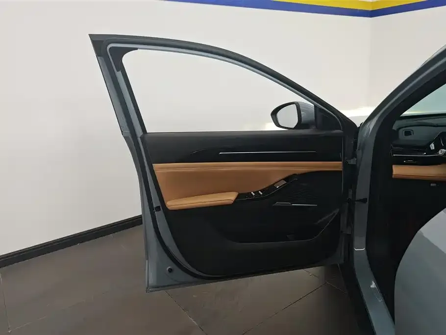 Geely Galaxy L6 2024 из CN, фото 8