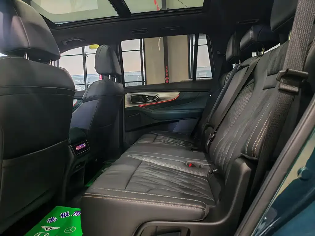 GAC Motor Trumpchi GS8 — фото 4