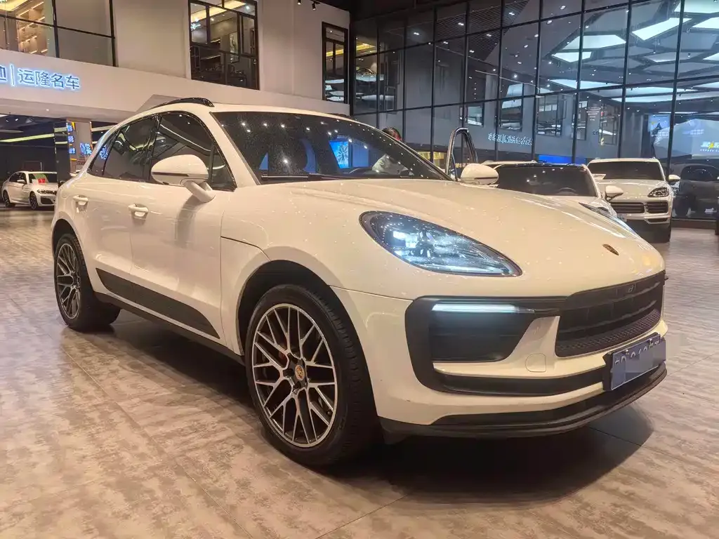 Porsche Macan — фото 10
