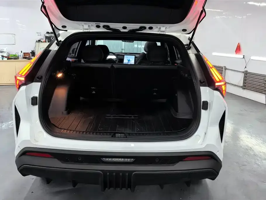 Geely Boyue 2025 из CN, фото 6